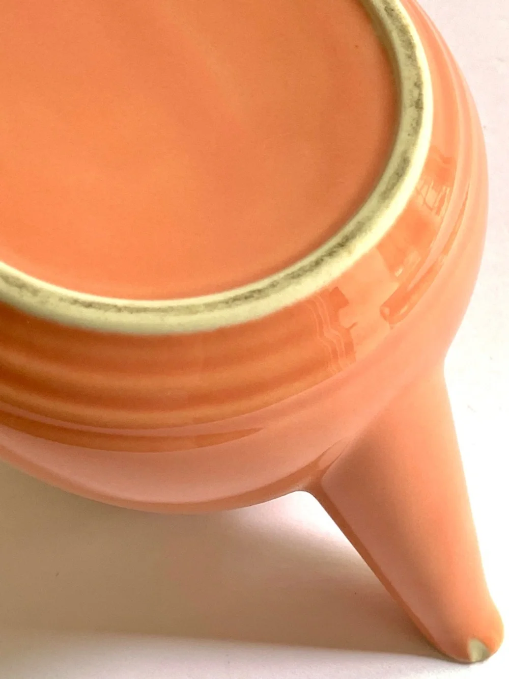 Lindt Stymeist Colorways Creamer w/ Lid | 1980s Japan | Pink & Teal